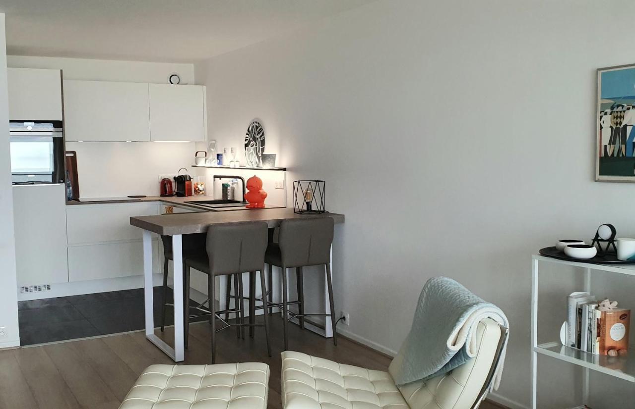 Superbe T2 Avec Vue à 2 Min Du Centre *